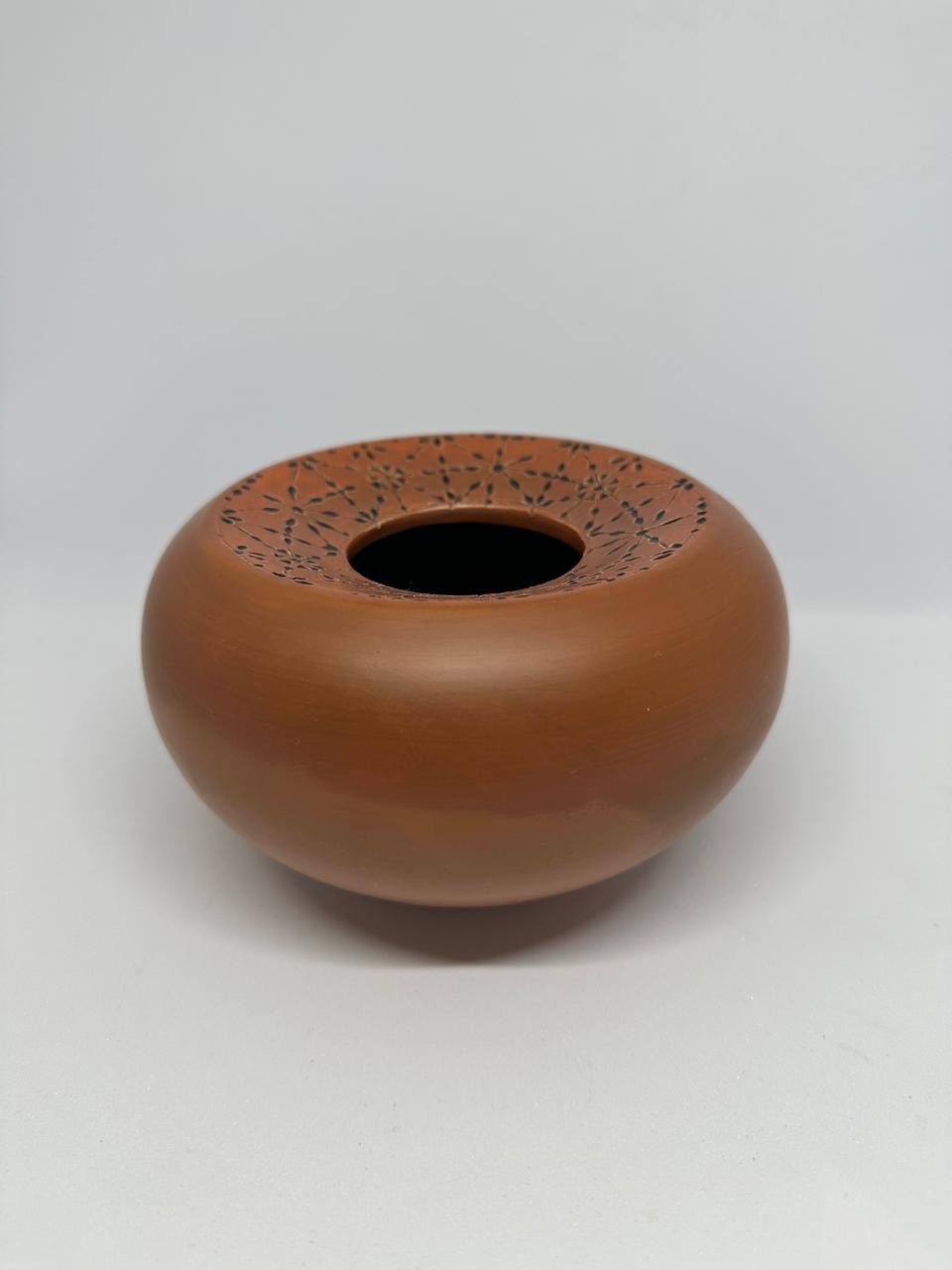 Small thrown vessel 2